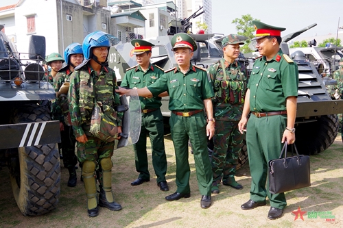Kiểm tra công tác sẵn sàng chiến đấu bảo vệ SEA Games 31 tại Quảng Ninh